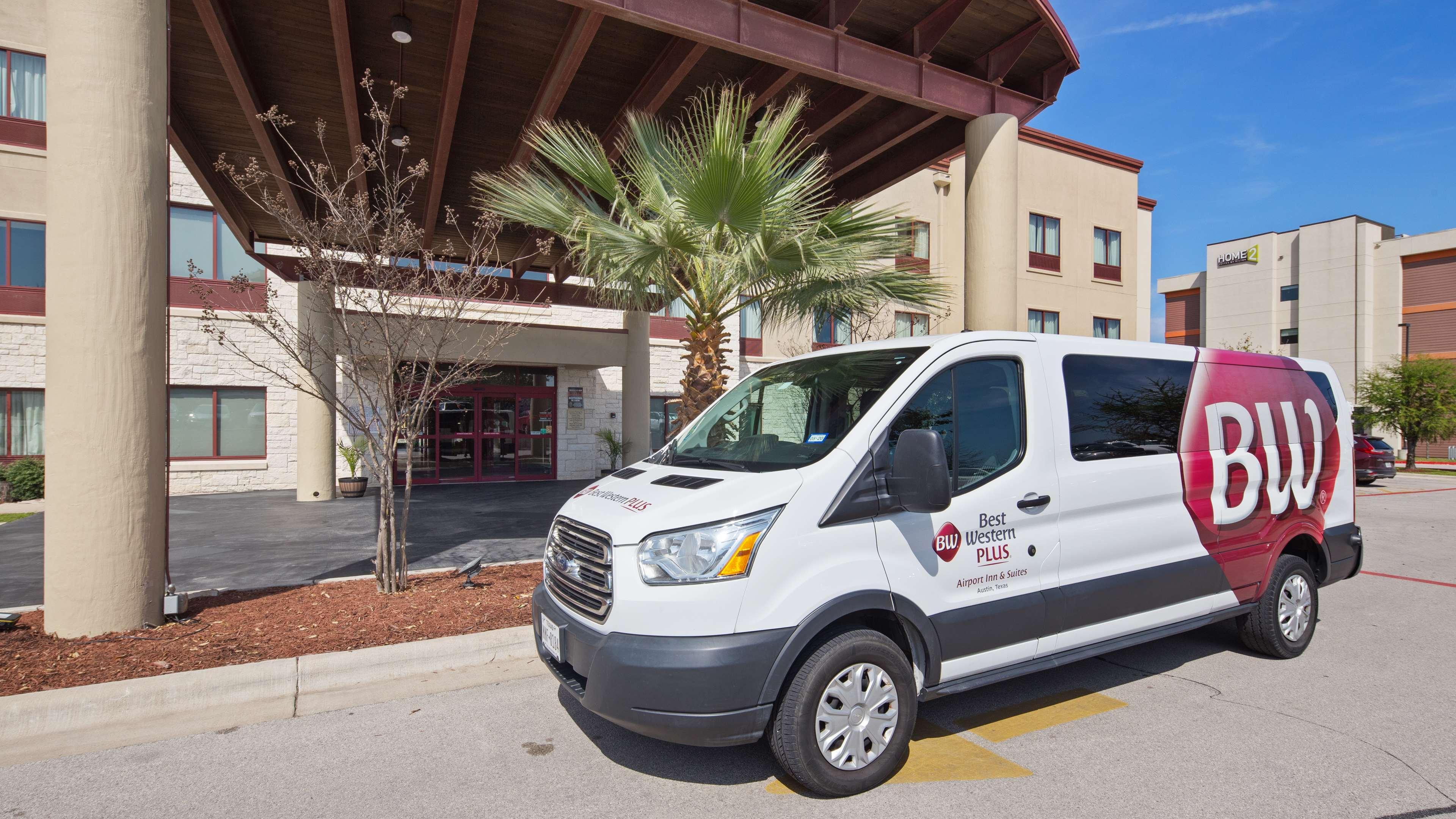 Best Western Plus Austin Airport Inn & Suites Exterior photo